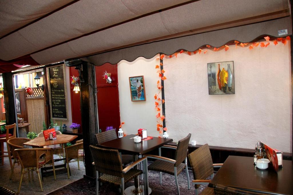 Hostal Montsant Salou Exterior foto